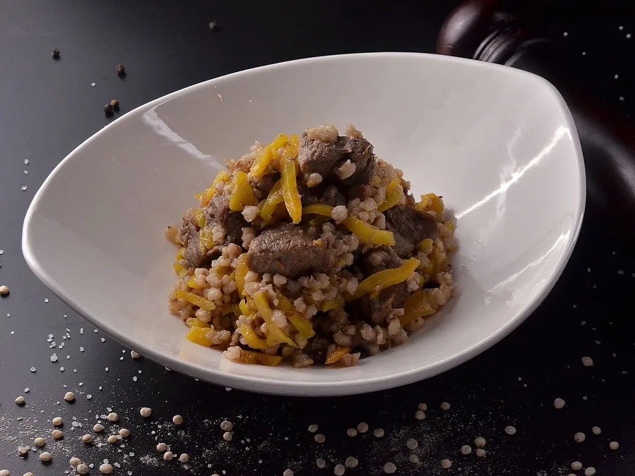 Гречка с говядиной и овощами